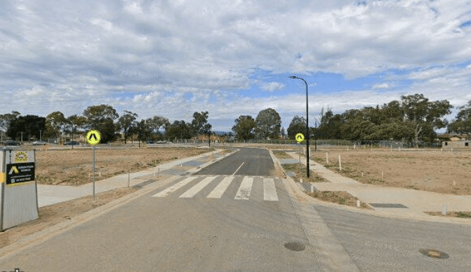 Modern 4-bedroom house for rent in St Clair Adelaide with double garage and spacious living. $850/week. Available now.