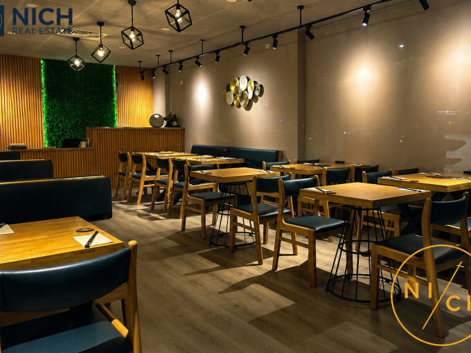 FIT-OUT SHOP FOR SALE IN ADELAIDE CBD